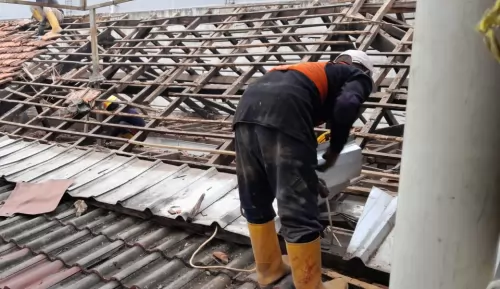 Jasa Bongkar Bangunan Rumah